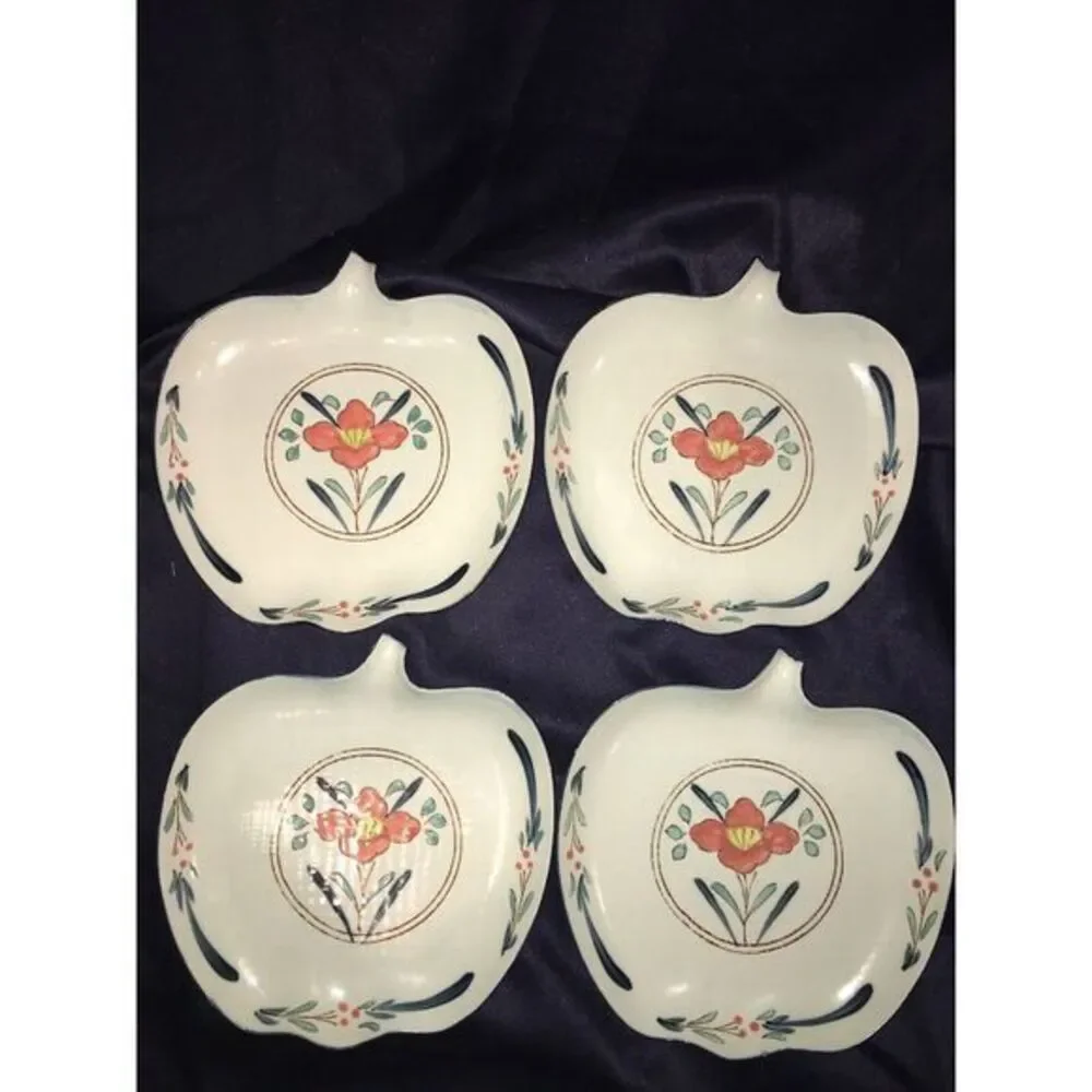 Neiman Marcus Japan Porcelain Apple Shape‎ Plate Set Hand Painted Floral Ceramic